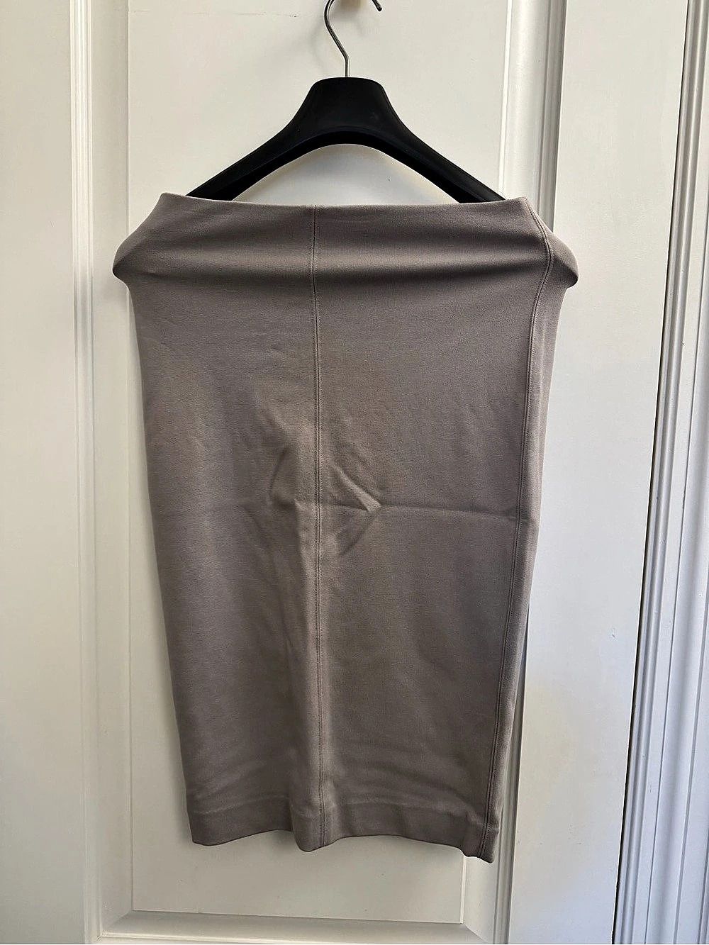 Wilfred Gray Pencil Skirt Size Medium Like New